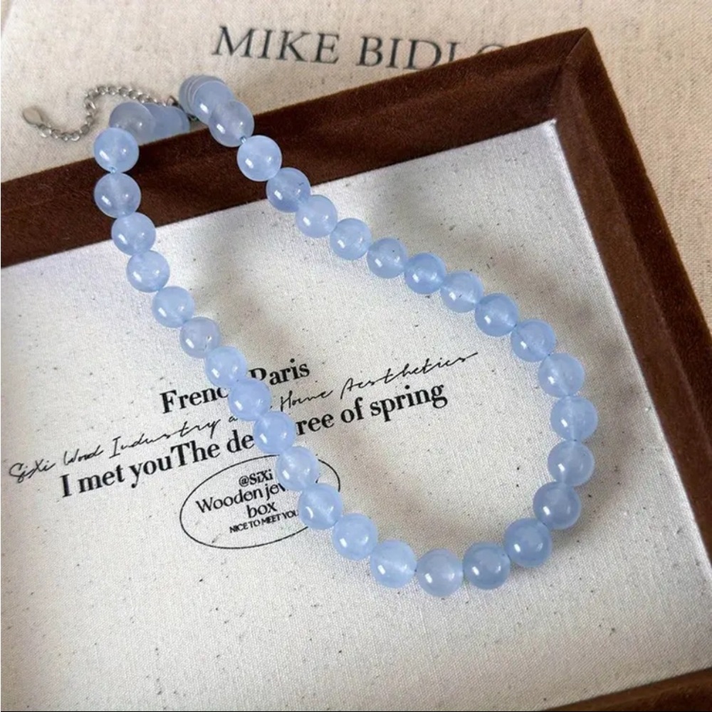Elegant Blue 10mm Beaded Necklace - Picture 3 of 5